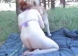 Chubby lady pleasing her dog