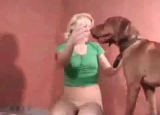 Blonde fucking a puppy
