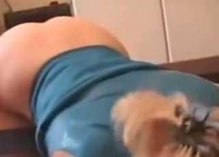 Bleached girl fucked by her dog