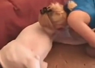 Bleached girl fucked by her dog