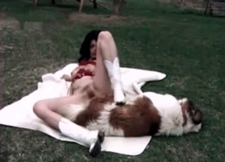 Girl in boots fucking her mutt